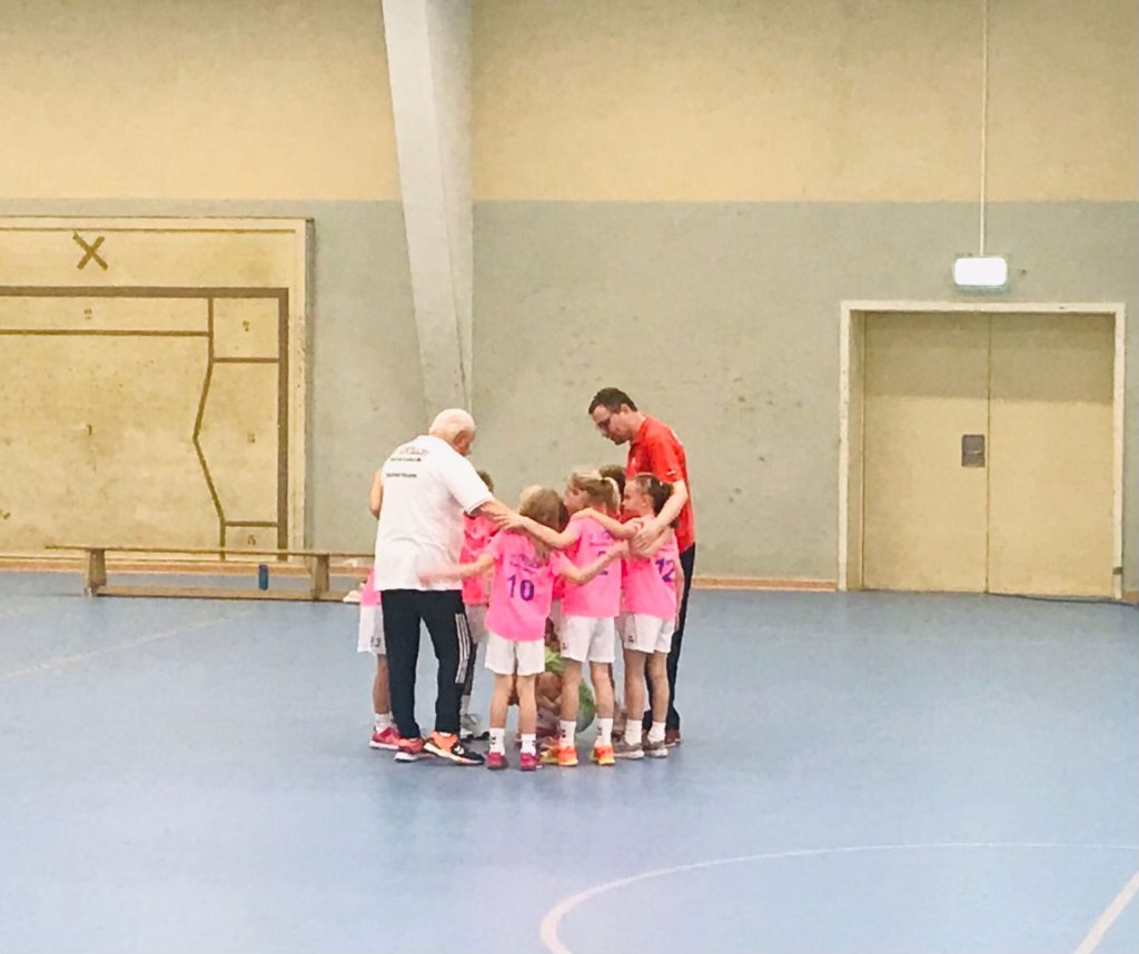 Am heutigen Tag fand mit zwei Spielen die lang ersehnte Saison für die F-Jugend an.