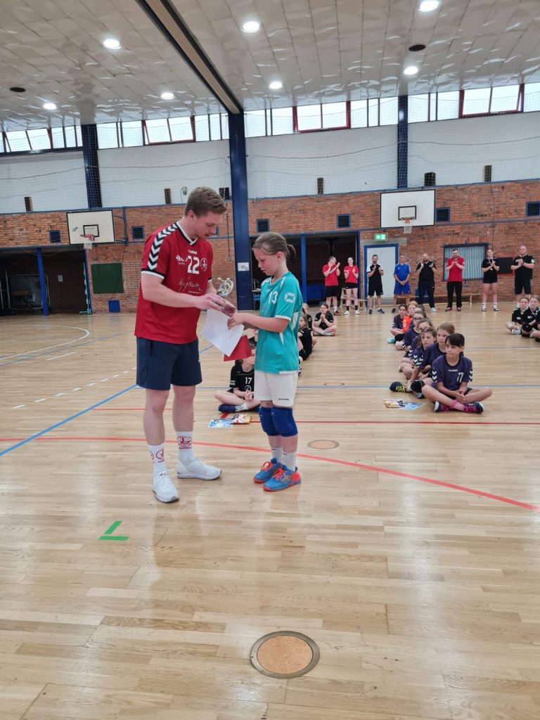 Jungen Eintracht Spielerinnen belegten den 5. Platz
