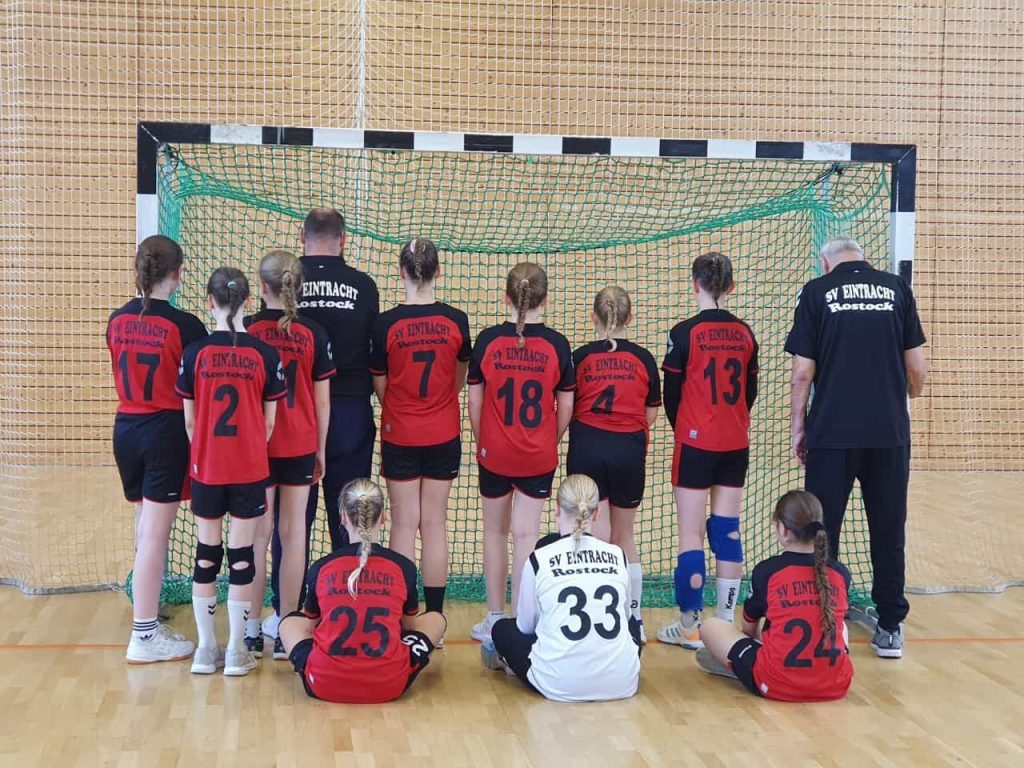 SV Eintracht Rostock D-Jugend zeigt beeindruckende Leistung und verpasst knapp den Turniersieg in Plau.